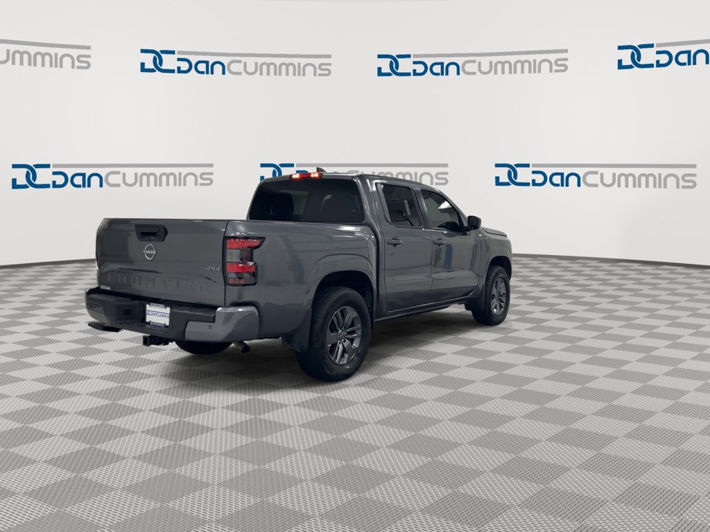 Used 2025 Nissan Frontier SV w/ Tow Package AWD/4WD image 8