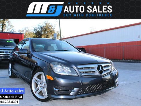 Used 2013 Mercedes-Benz C 250 Sedan image 1