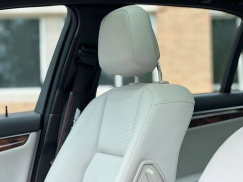 Used 2013 Mercedes-Benz C 250 Sedan w/ Multimedia Pkg image 33