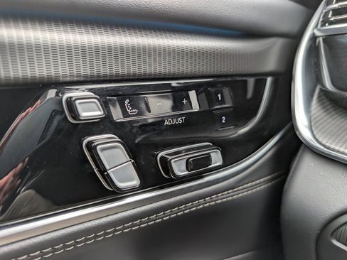 Used 2024 Jeep Grand Wagoneer L Series II w/ Quick Order Packagew 28T image 49