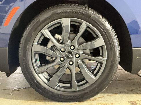 Used 2022 Chevrolet Equinox RS w/ RS Leather Package image 20