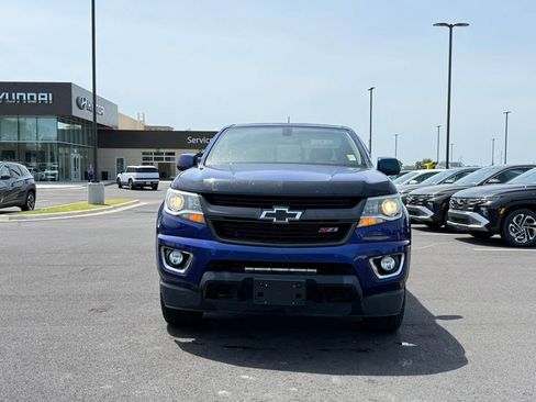 Used 2016 Chevrolet Colorado Z71 AWD/4WD image 2
