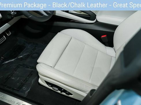 Used 2025 Porsche Macan 4S Electric AWD/4WD image 37