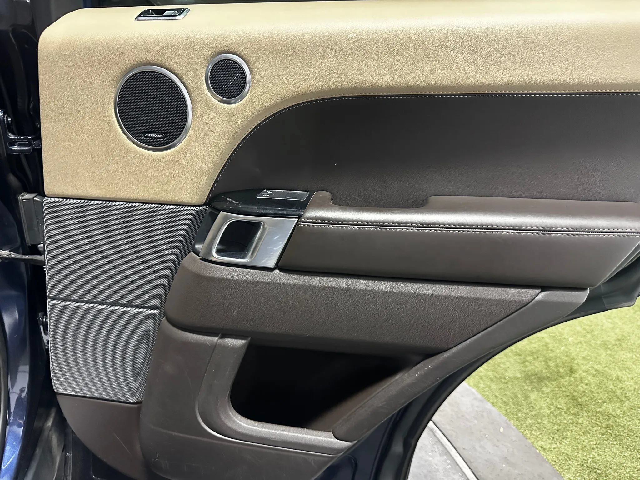 Used 2019 Land Rover Range Rover Sport HSE AWD/4WD image 21