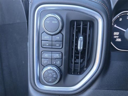 Used 2021 GMC Sierra 1500 AT4 w/ AT4 Value Package image 26