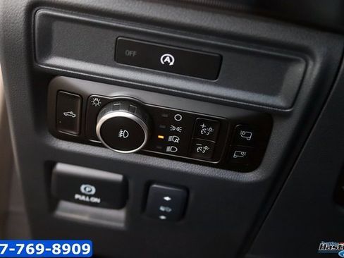 New 2025 Ford F150 Platinum w/ FX4 Off-Road Package image 28