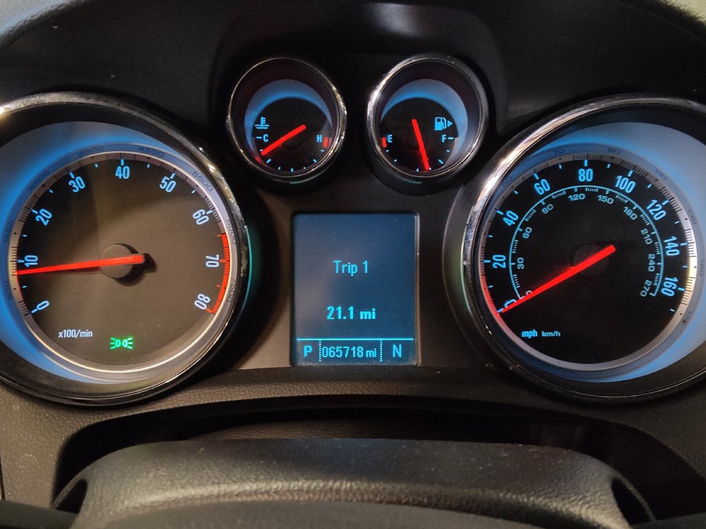 Used 2015 Buick Encore Convenience FWD image 23
