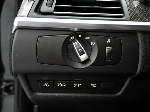 Used 2013 BMW M6 Coupe image 24