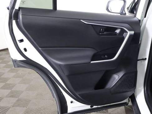 Used 2025 Toyota RAV4 LE AWD/4WD image 21