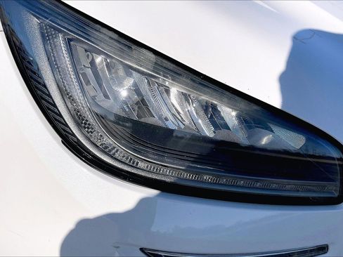 Used 2021 Lincoln Corsair FWD image 23