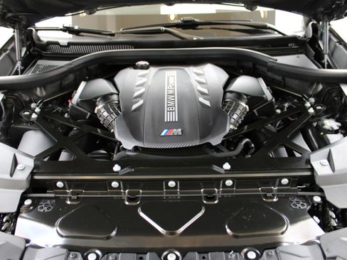 Used 2023 BMW X5 M w/ Competition Package image 28