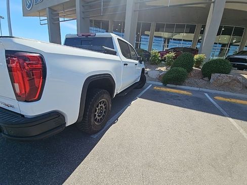 Certified 2024 GMC Sierra 1500 AT4X w/ AT4X AEV Edition image 36