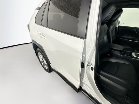 Certified 2025 Toyota RAV4 XLE Premium FWD image 28