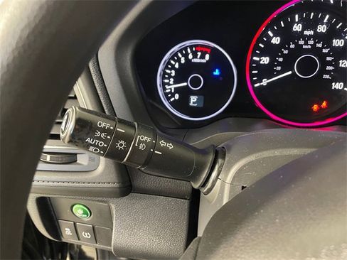 Certified 2017 Honda HR-V EX image 13