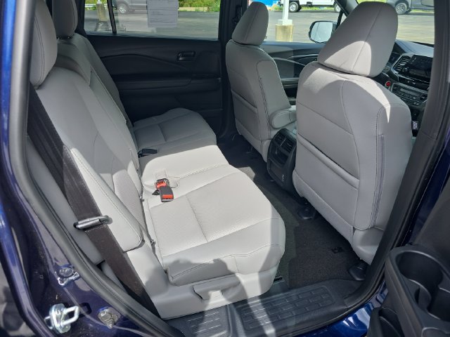 Used 2023 Honda Passport EX-L image 12