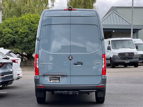New 2025 Mercedes-Benz Sprinter 2500 image 5