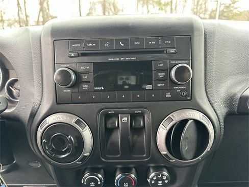 Used 2017 Jeep Wrangler Sport w/ Quick Order Package 24S image 19