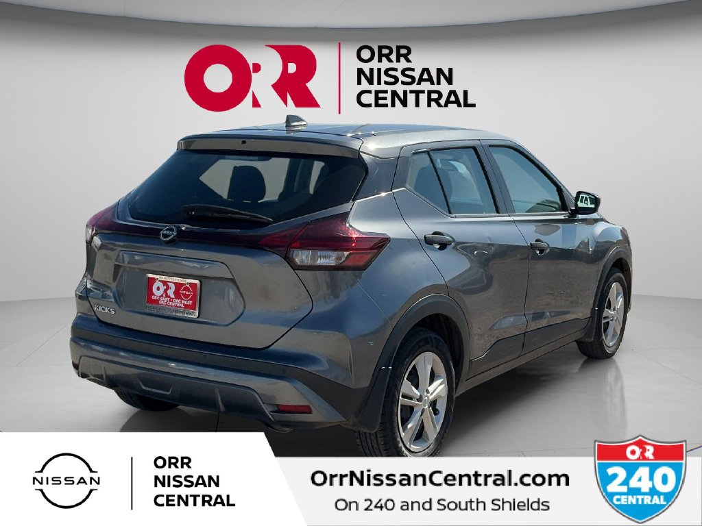 Used 2024 Nissan Kicks S FWD image 5