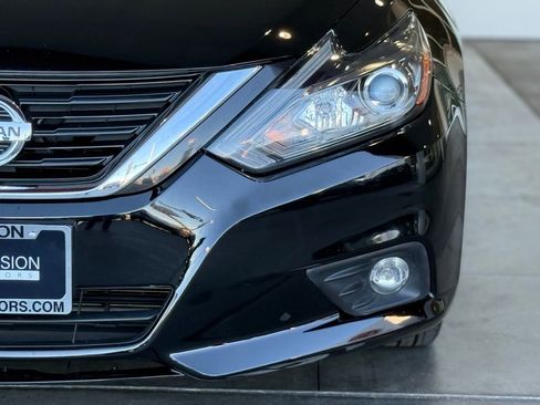 Used 2018 Nissan Altima 2.5 SR w/ SR Special Edition image 5