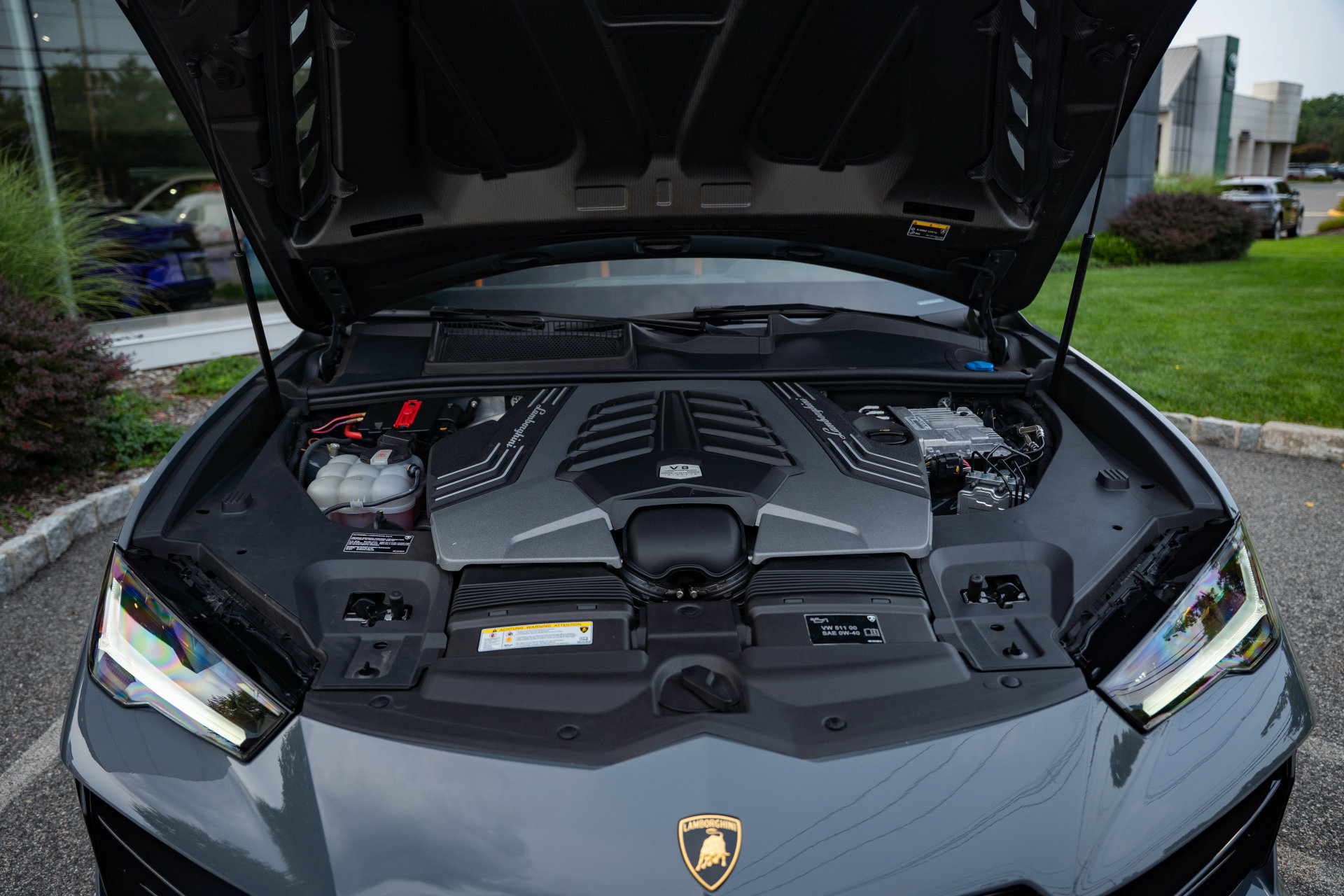Used 2024 Lamborghini Urus Performante AWD/4WD image 36