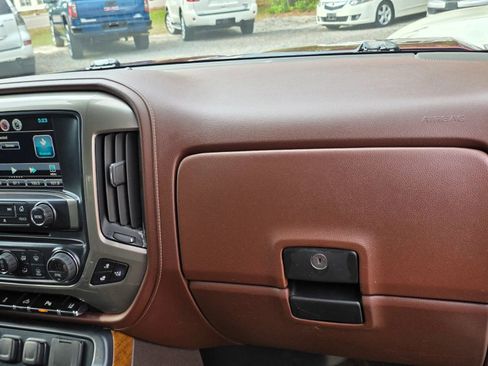 Used 2014 Chevrolet Silverado 1500 High Country w/ High Country Premium Package RWD image 14