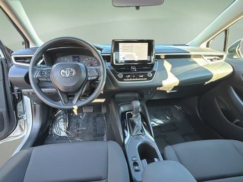Used 2023 Toyota Corolla LE FWD image 16