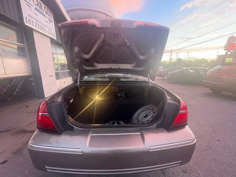 Used 2001 Mercury Grand Marquis LS image 16