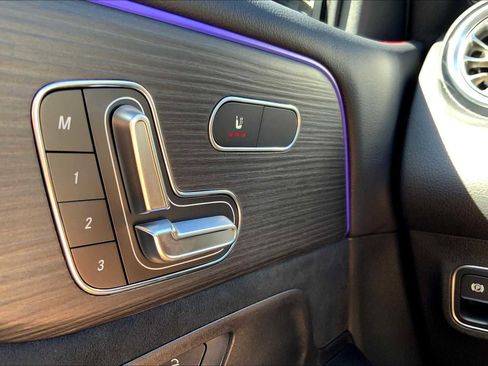 New 2026 Mercedes-Benz GLB 250 4MATIC image 24