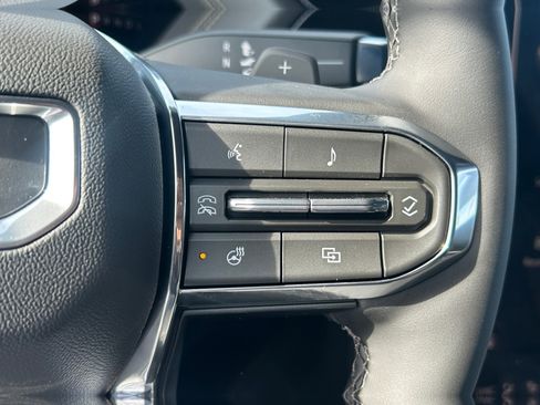 New 2026 GMC Yukon XL Elevation image 27