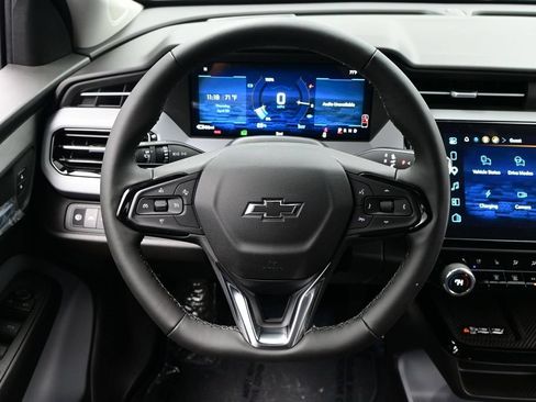 New 2027 Chevrolet Bolt RS w/ Technology Package FWD image 19