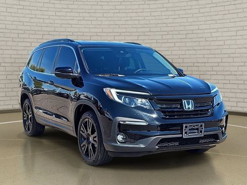 Used 2022 Honda Pilot Special Edition image 3