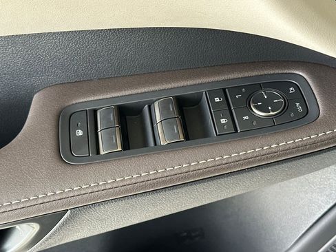 New 2026 Lexus RX 450h Luxury image 13