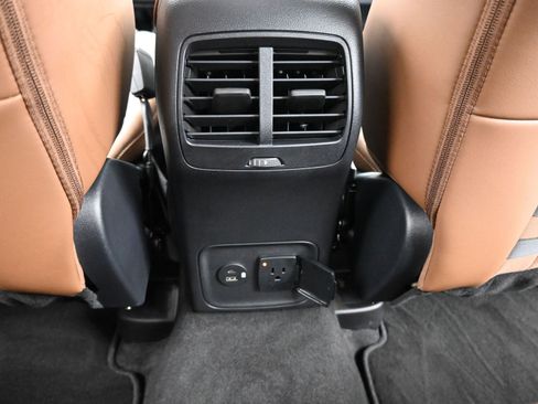 Used 2024 Ford Bronco Sport Outer Banks image 13