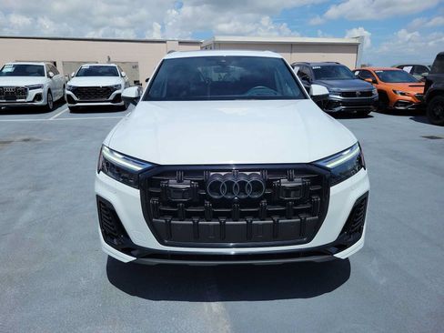 Certified 2026 Audi Q7 3.0T Prestige AWD/4WD image 9