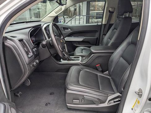 Used 2019 Chevrolet Colorado ZR2 w/ ZR2 Dusk Special Edition image 8