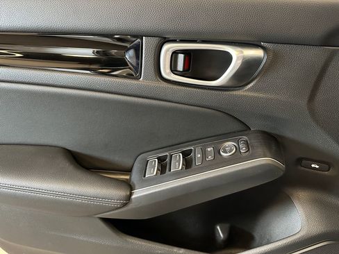 Used 2024 Honda Civic Touring image 20