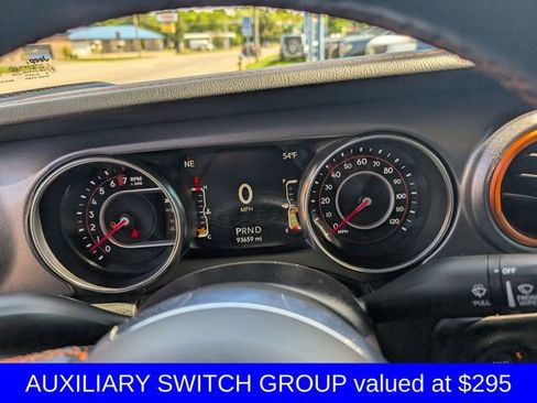 Used 2020 Jeep Gladiator Mojave AWD/4WD image 19