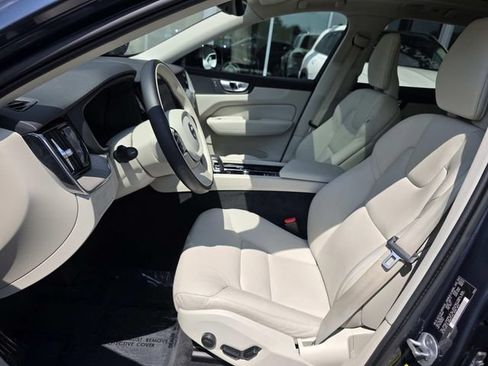 Used 2024 Volvo XC60 B5 Plus w/ Protection Package Premier AWD/4WD image 13