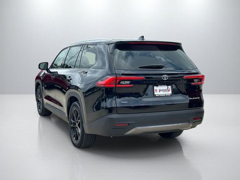 Used 2024 Toyota Grand Highlander AWD image 7