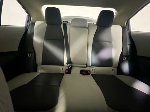 Used 2023 Toyota Corolla LE image 32