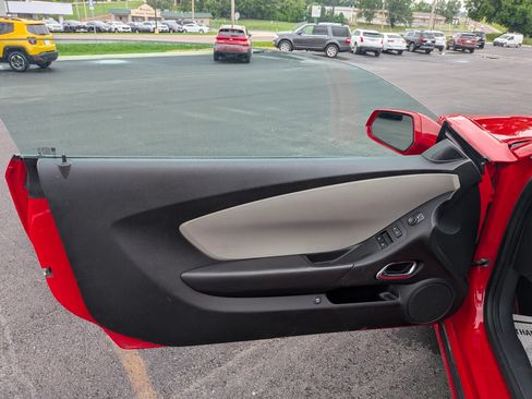 Used 2015 Chevrolet Camaro LS RWD image 14