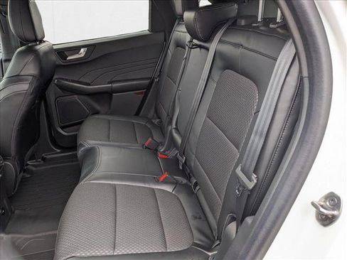New 2024 Ford Escape SE image 16