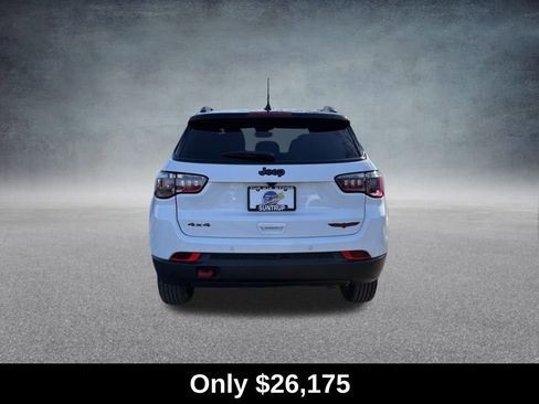 Used 2024 Jeep Compass Trailhawk w/ Sun and Sound Group image 4