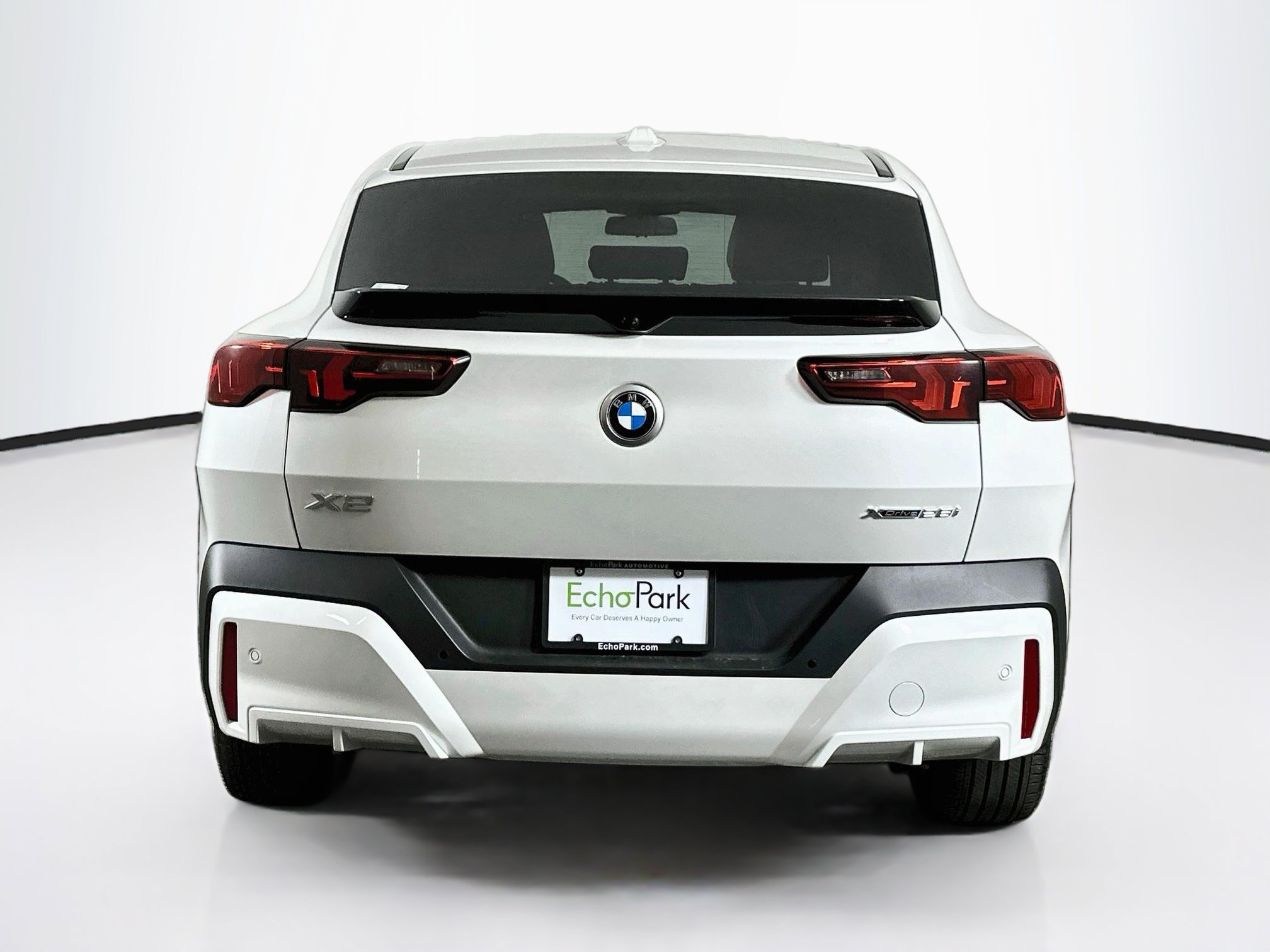 Used 2026 BMW X2 xDrive28i AWD/4WD image 7