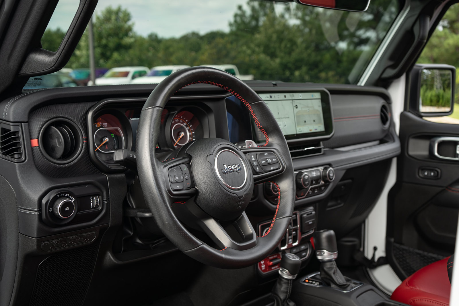 Used 2024 Jeep Wrangler Unlimited Rubicon 392 AWD/4WD image 26