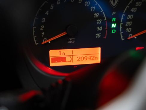 Used 2008 Tesla Roadster RWD image 50