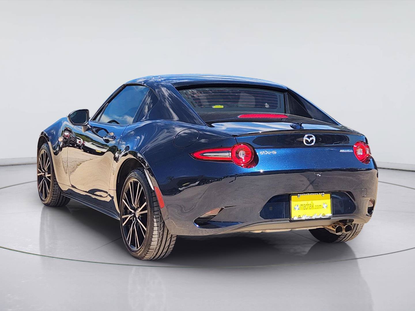 Used 2025 MAZDA MX-5 Miata RF Grand Touring RWD image 5