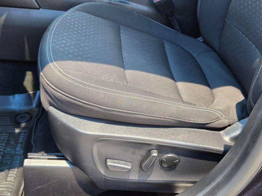 Used 2024 Ford Escape Active AWD/4WD image 13
