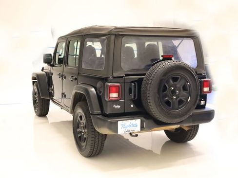 Used 2023 Jeep Wrangler Unlimited Sport AWD/4WD image 34
