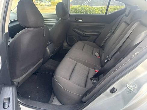 Used 2020 Nissan Altima 2.5 S FWD image 5